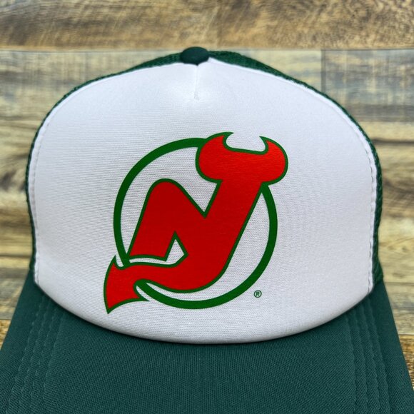 New Jersey Devils Mens Trucker Hat Green Snapback Retro Hockey Logo Ball Cap - Picture 3 of 8